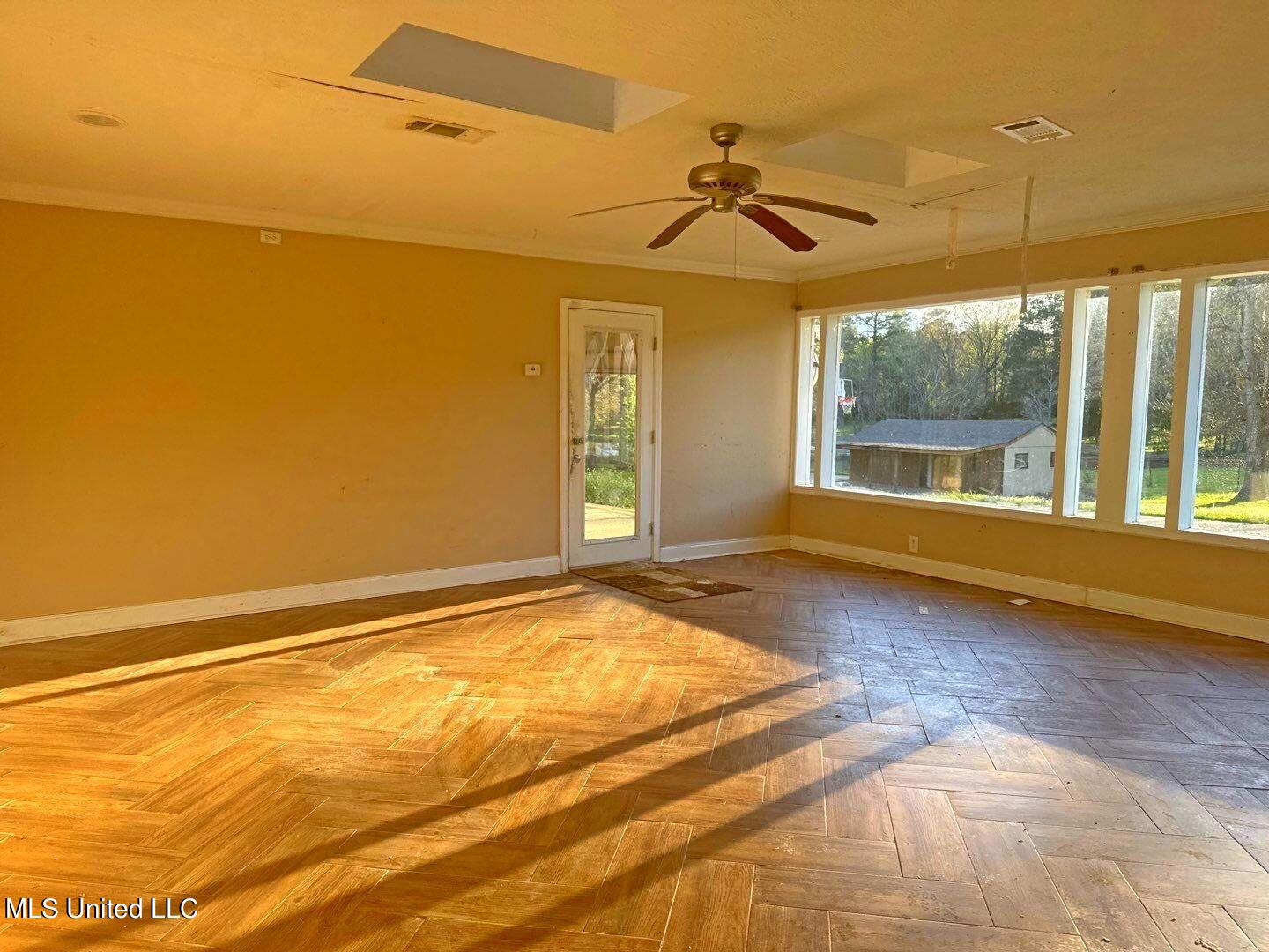 861 McCluer Road Jackson, MS 39212 - Photo 18 of 37 101-Mar 18 2024 06_08pm-e9wB