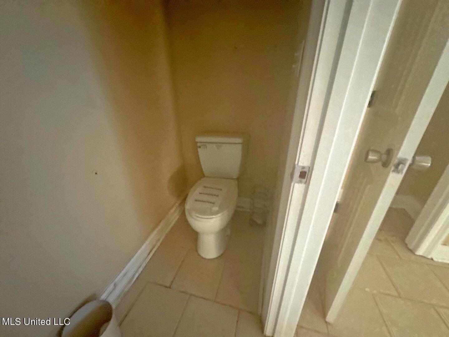 861 McCluer Road Jackson, MS 39212 - Photo 21 of 37 133-Mar 18 2024 06_09pm-ooVA