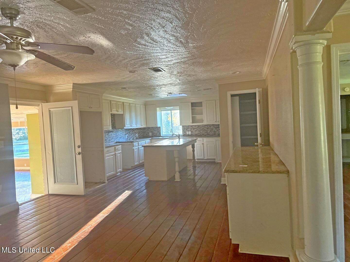 861 McCluer Road Jackson, MS 39212 - Photo 5 of 37 27-Mar 18 2024 06_06pm-RKvY