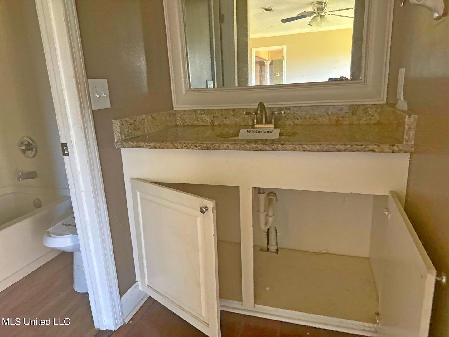 861 McCluer Road Jackson, MS 39212 - Photo 7 of 37 37-Mar 18 2024 06_07pm-S8dF