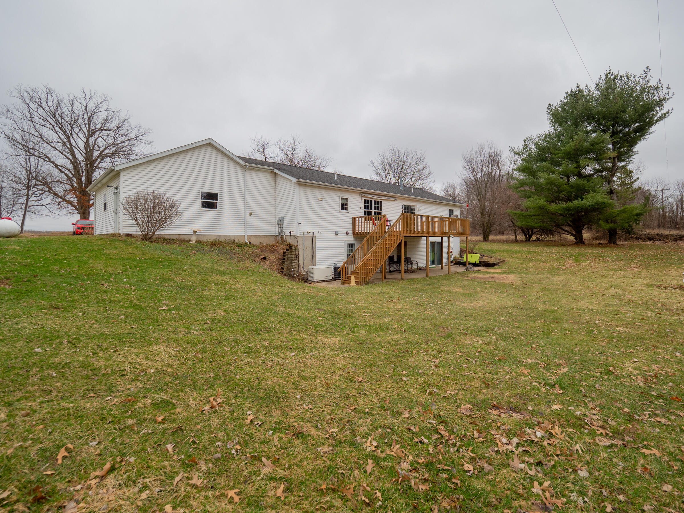 12215 Crum Road Plainwell, MI 49080 - Photo 34 of 36 12215 Crum Rd-134