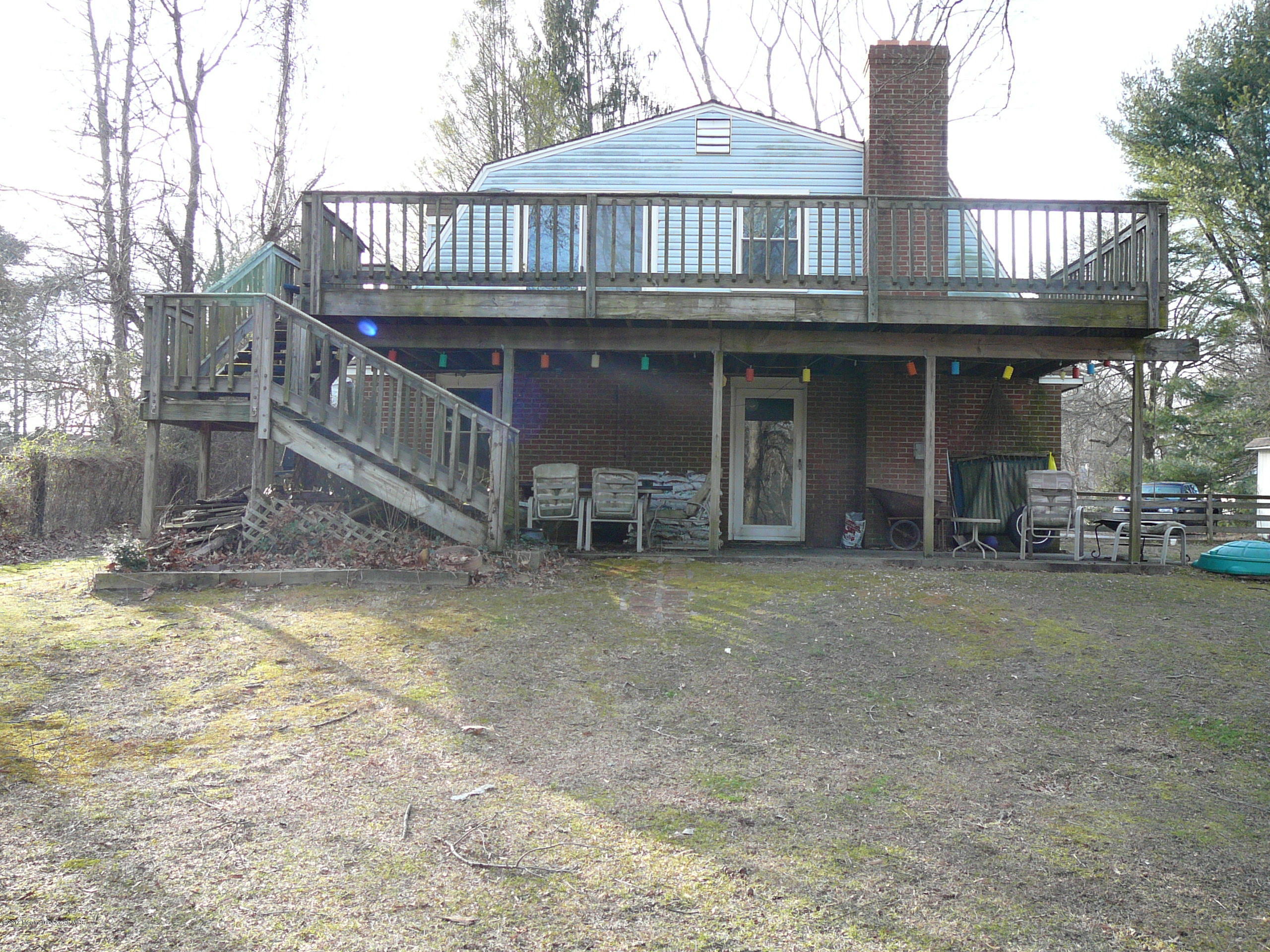 153 Colts Neck Road Farmingdale, NJ 07727 - Photo 5 of 18 house & deck