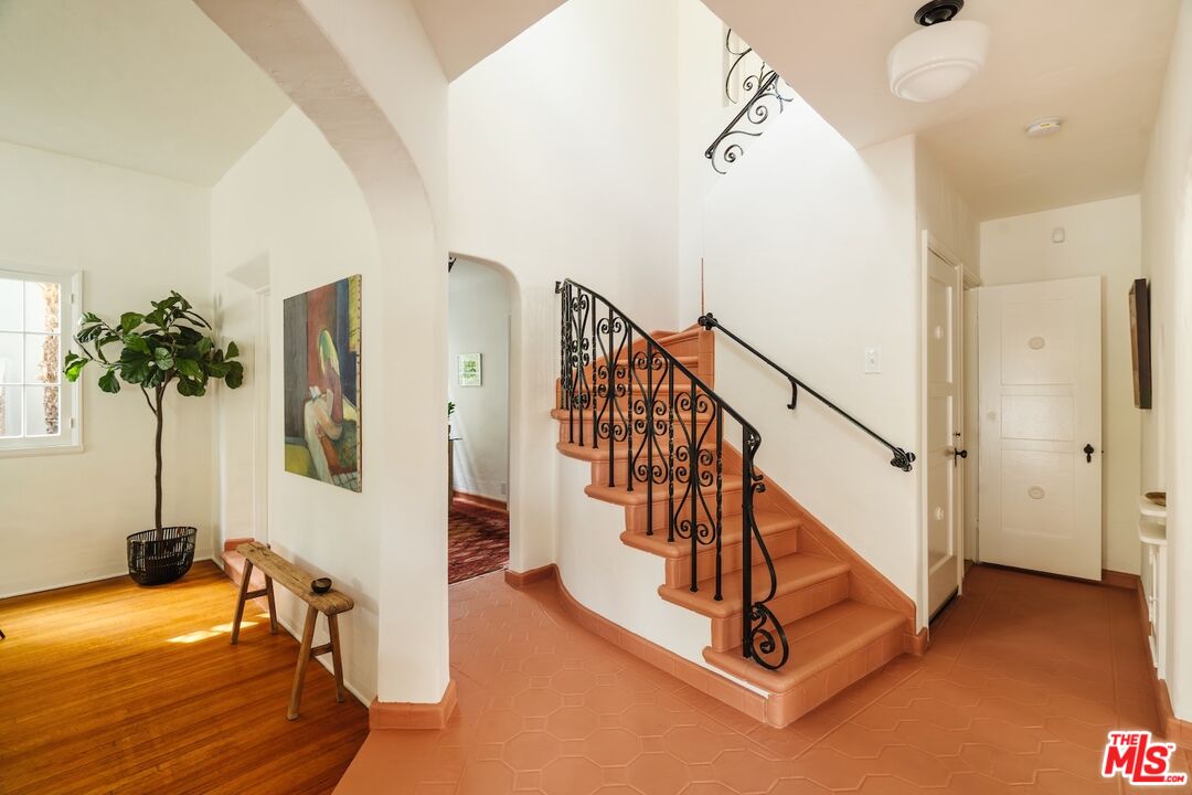 3325 Lowry Road Los Angeles, CA 90027 - Photo 32 of 73