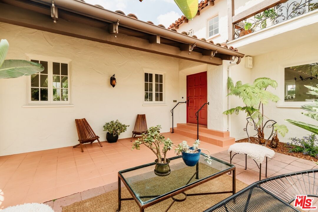 3325 Lowry Road Los Angeles, CA 90027 - Photo 6 of 73