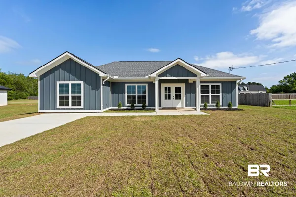 $299,900 | 9966 Lighthouse Avenue, Grand Bay, AL 36541