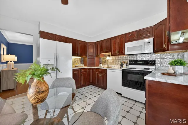 $450,000 | 618 Running Creek Drive, Ballwin, MO 63021