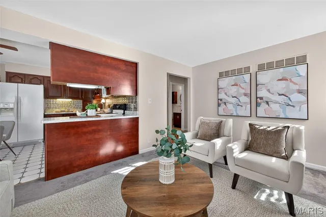 $450,000 | 618 Running Creek Drive, Ballwin, MO 63021