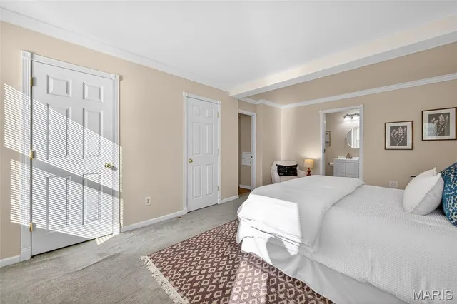 $450,000 | 618 Running Creek Drive, Ballwin, MO 63021