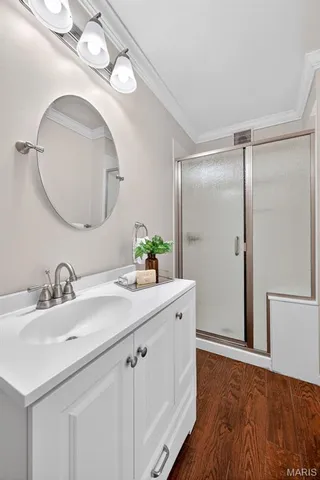 $450,000 | 618 Running Creek Drive, Ballwin, MO 63021