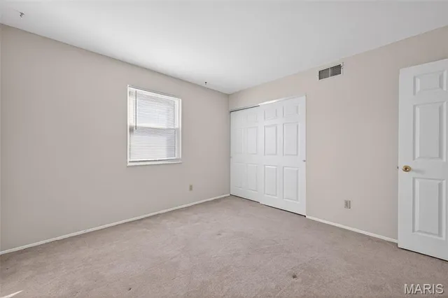 $450,000 | 618 Running Creek Drive, Ballwin, MO 63021