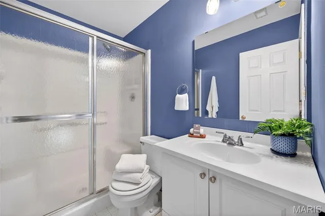 $450,000 | 618 Running Creek Drive, Ballwin, MO 63021