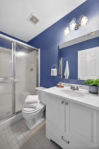 $450,000 | 618 Running Creek Drive, Ballwin, MO 63021