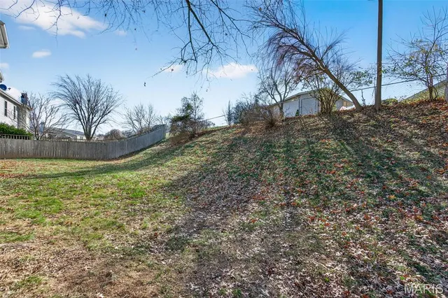 $450,000 | 618 Running Creek Drive, Ballwin, MO 63021