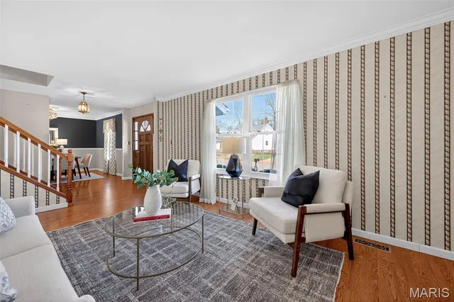 $450,000 | 618 Running Creek Drive, Ballwin, MO 63021