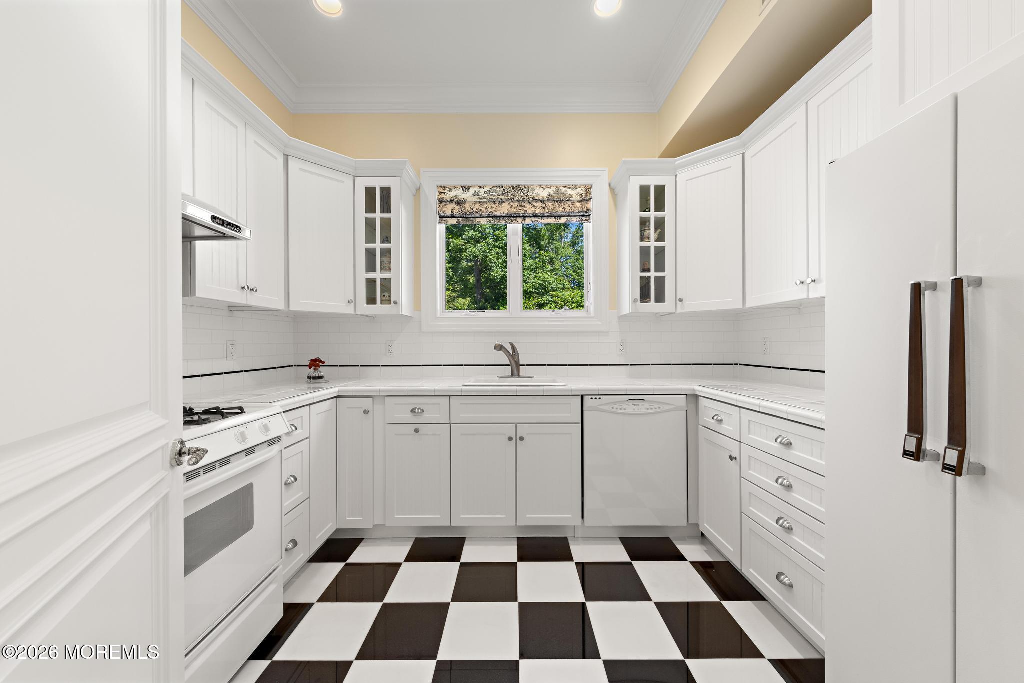 1015 Forrest Road Brielle, NJ 08730 - Photo 40 of 49 Butler's Kitchen