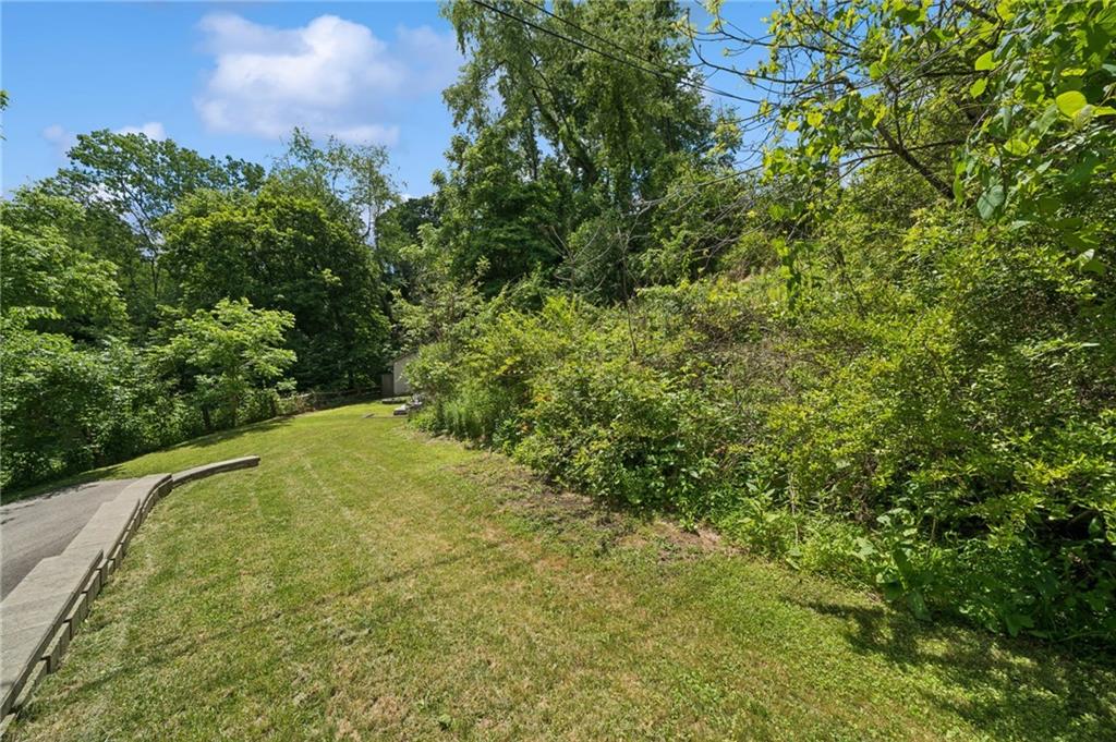 4375 New Texas Road Pittsburgh, PA 15239 - Photo 33 of 34