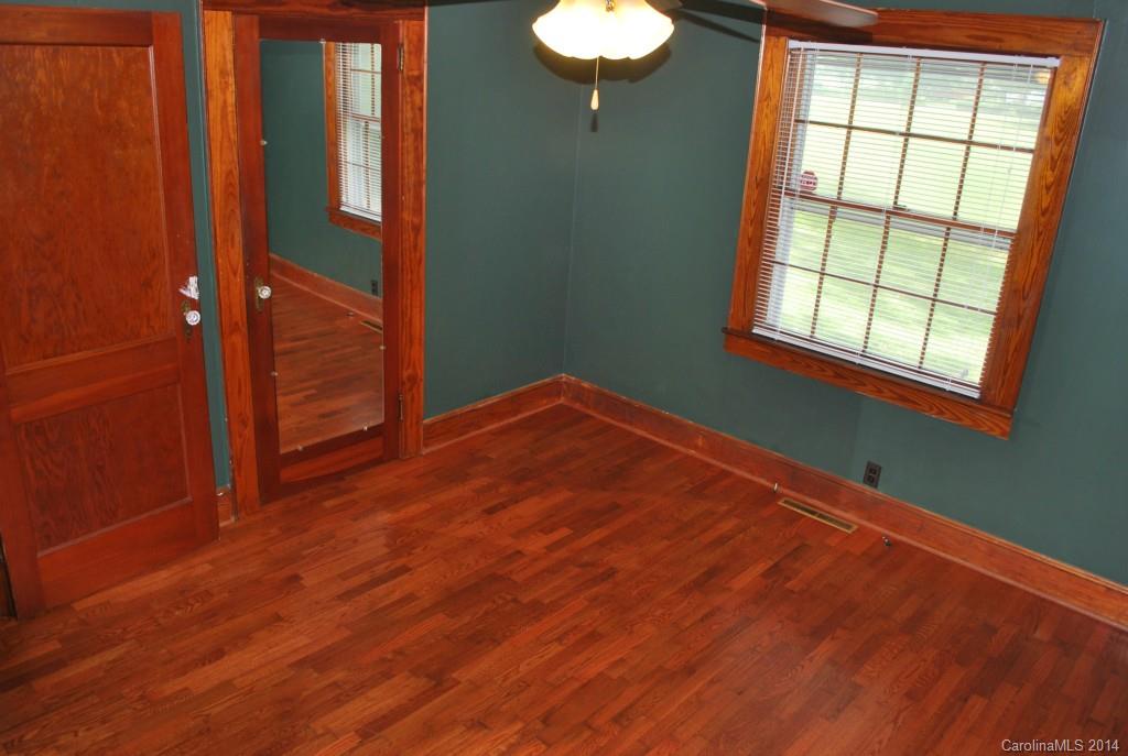 7122 Tuckaseegee Road, Unit 20 Charlotte, NC 28214 - Photo 13 of 20 Gallery Image 13