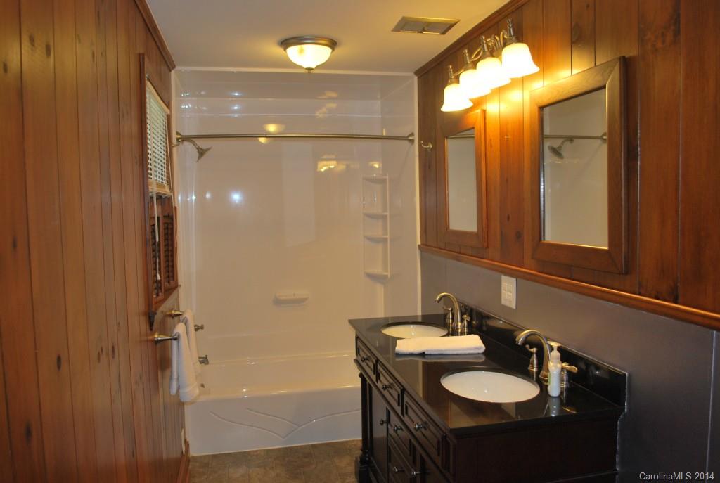 7122 Tuckaseegee Road, Unit 20 Charlotte, NC 28214 - Photo 9 of 20 Gallery Image 9