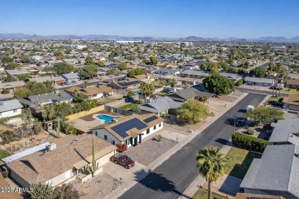 $6,500 | 2936 West Michelle Drive, Phoenix, AZ 85053