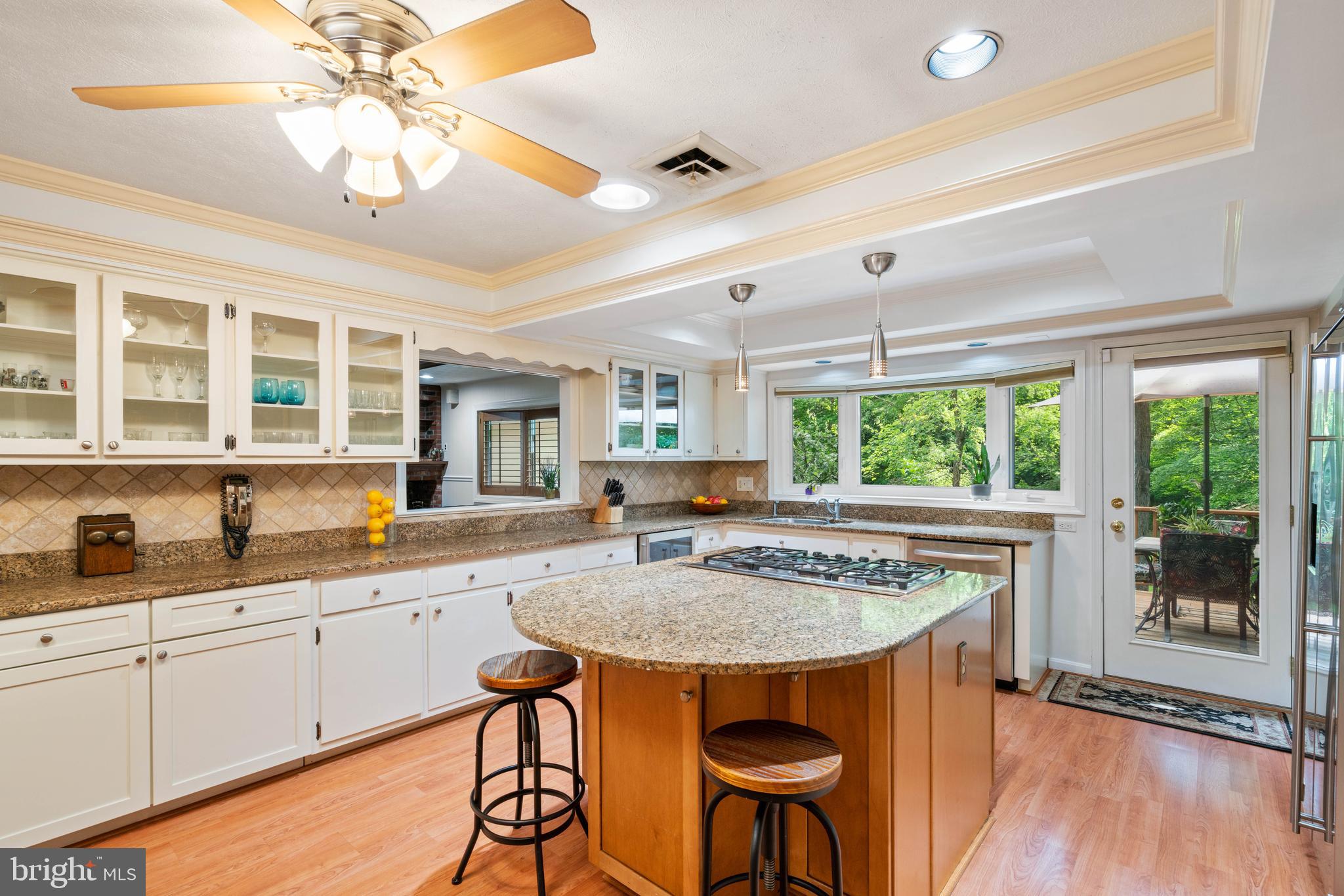 2617 Fox Mill Road Reston, VA 20191 - Photo 27 of 82 Gourmet kitchen with granite countertops