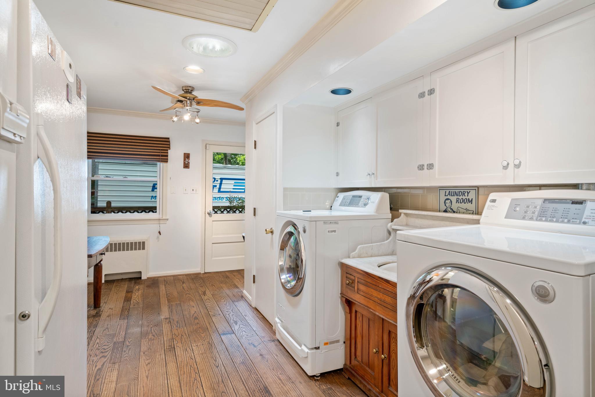 2617 Fox Mill Road Reston, VA 20191 - Photo 37 of 82 Expansive mud room with front load washer/dryer