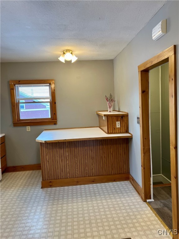 1962 Middle Road Oneida, NY 13421 - Photo 4 of 10