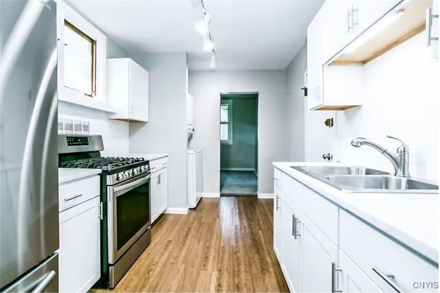 $365,000 | 510 Greenwood Place, Unit 12, Syracuse, NY 13210