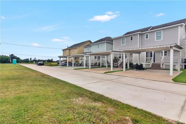 $210,000 | 850 West Sallier Street, Unit 14, Lake Charles, LA 70601