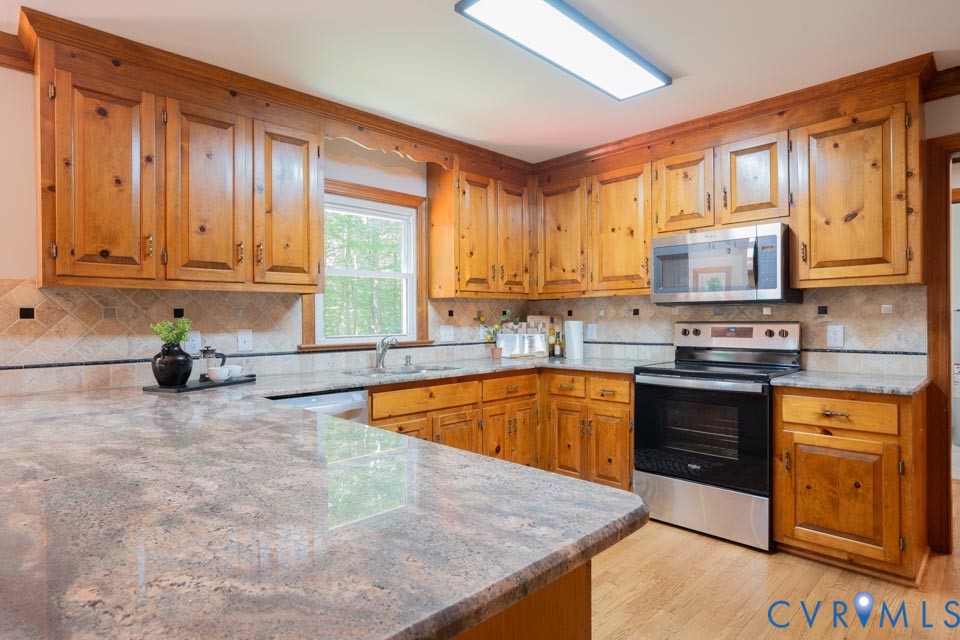 12601 West Patrick Henry Road Ashland, VA 23005 - Photo 12 of 39