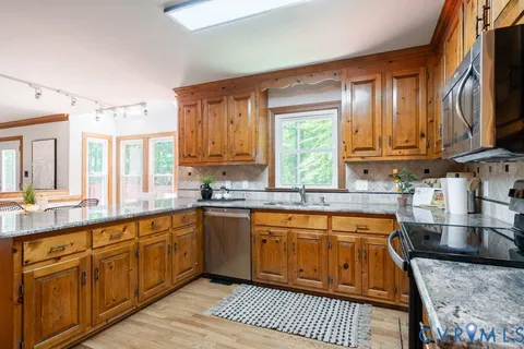 $599,950 | 12601 West Patrick Henry Road, Ashland, VA 23005