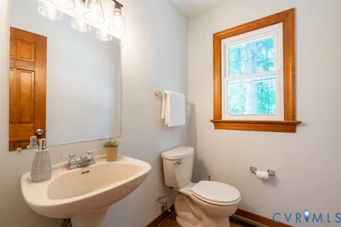 $599,950 | 12601 West Patrick Henry Road, Ashland, VA 23005