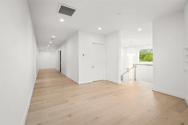 $5,700,000 | 625 Piney Point Road, Houston, TX 77024