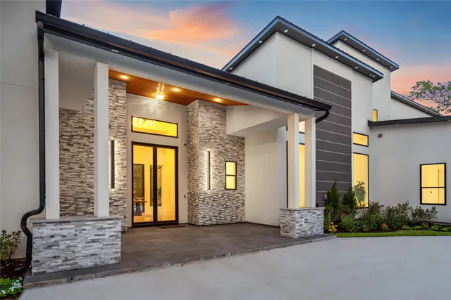 $5,700,000 | 625 Piney Point Road, Houston, TX 77024