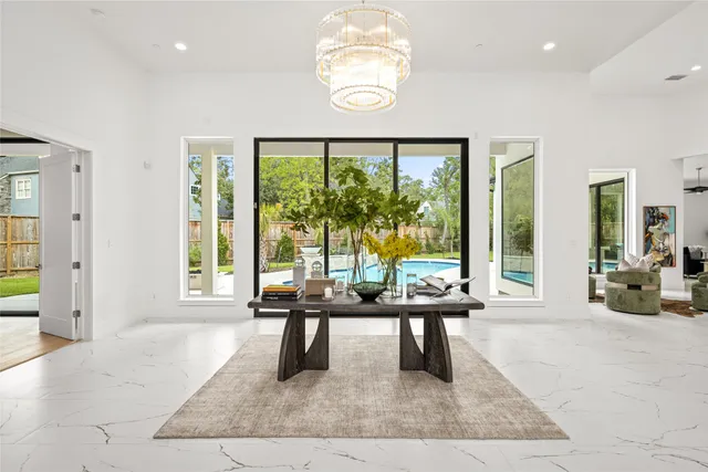 $5,700,000 | 625 Piney Point Road, Houston, TX 77024