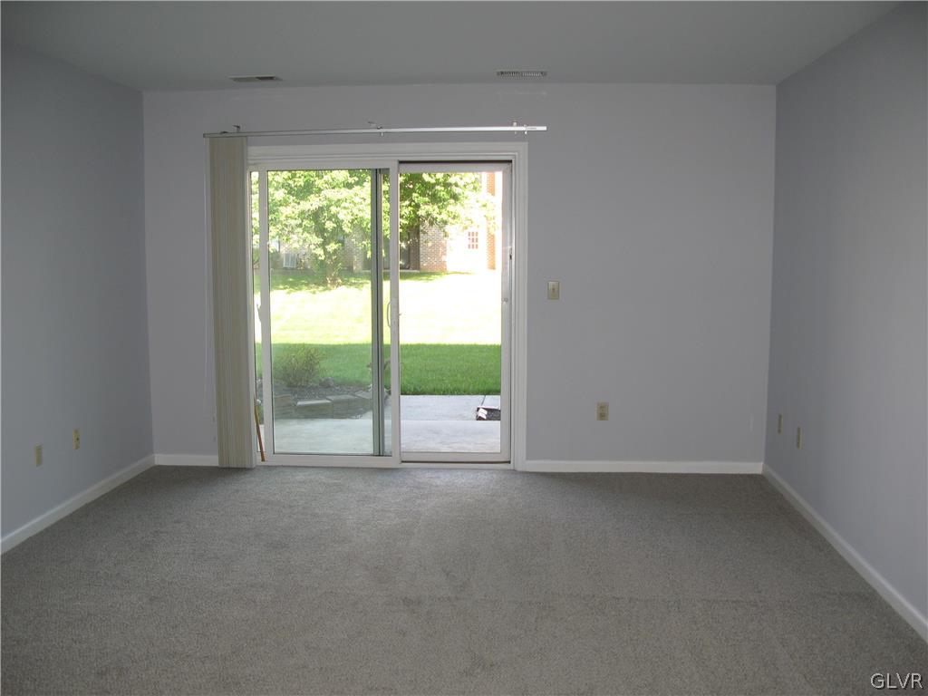 867 Cold Spring Road, Unit 4 Allentown, PA 18103 - Photo 3 of 20 a view of room with window
