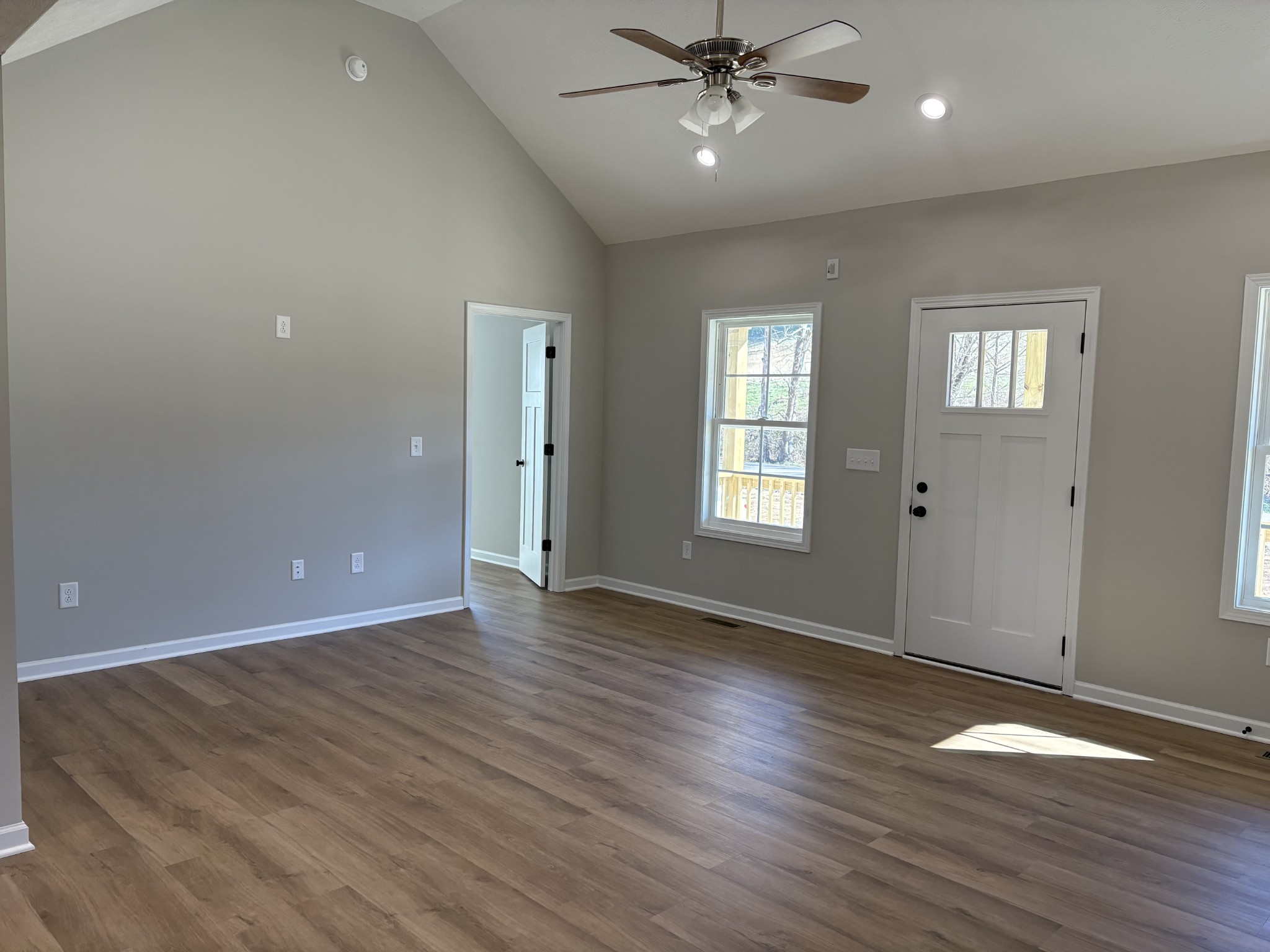 2260 Collier Road Cornersville, TN 37047 - Photo 15 of 18 Gallery Image 15