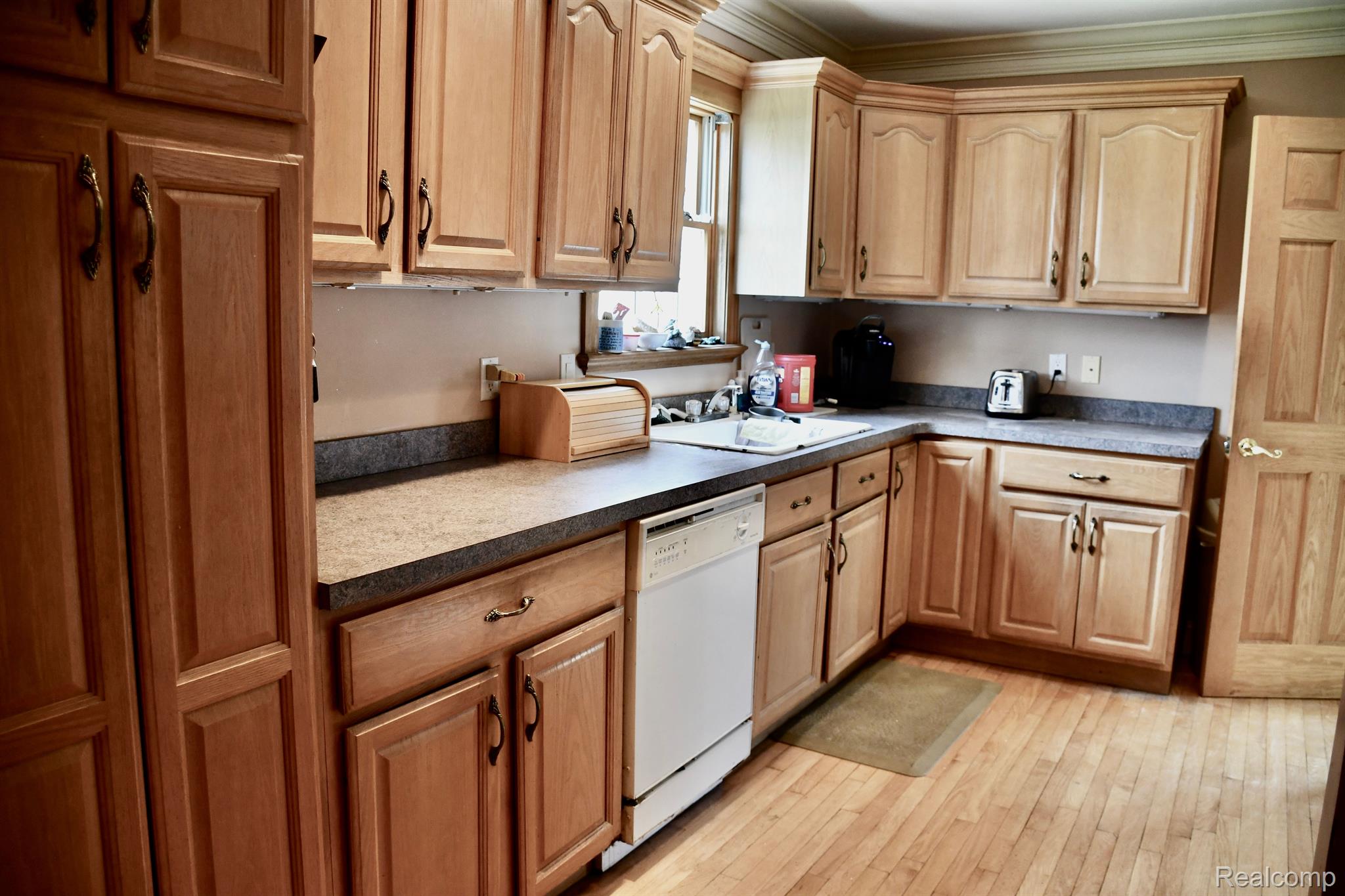 14726 Eureka Road Southgate, MI 48195 - Photo 18 of 18 Gallery Image 18