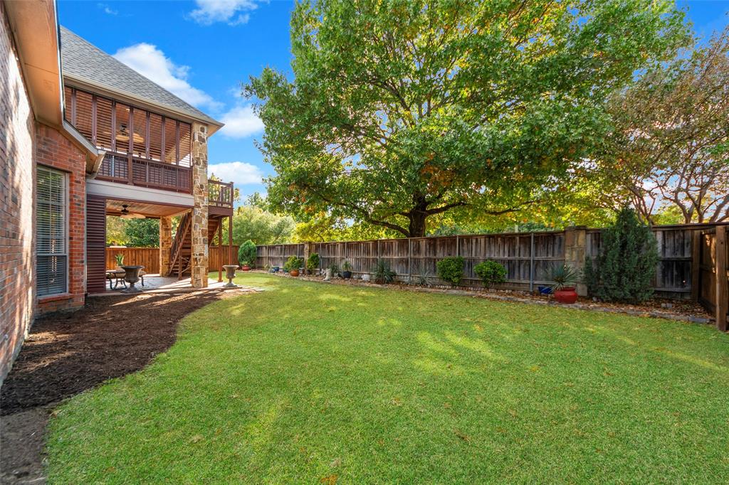 905 Sonora Drive Allen, TX 75013 - Photo 33 of 40 a view of a house with backyard and sitting area