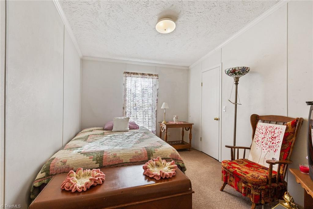 3051 Altamahaw Union Ridge Road Burlington, NC 27217 - Photo 17 of 29 Gallery Image 17