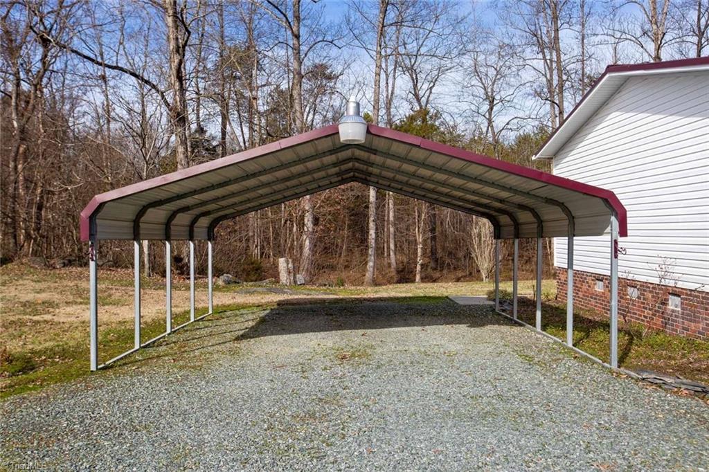 3051 Altamahaw Union Ridge Road Burlington, NC 27217 - Photo 21 of 29 Gallery Image 21