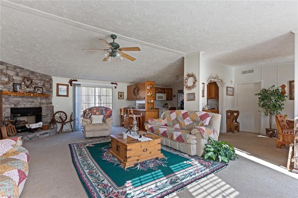 3051 Altamahaw Union Ridge Road Burlington, NC 27217 - Photo 6 of 29 Gallery Image 6
