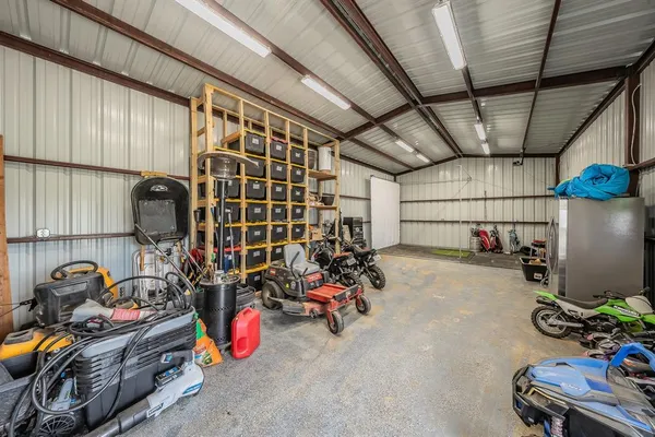 $570,000 | 2004 Feather Lane, Weatherford, TX 76088