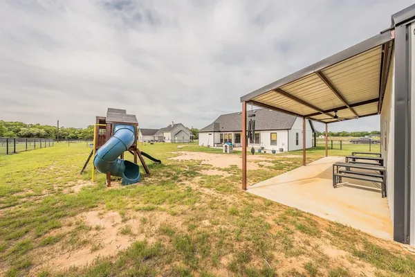 $570,000 | 2004 Feather Lane, Weatherford, TX 76088