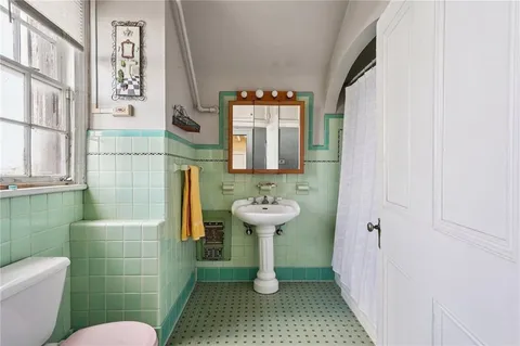 $1,090,000 | 720 St Louis Street, Unit 3 & 4, New Orleans, LA 70130