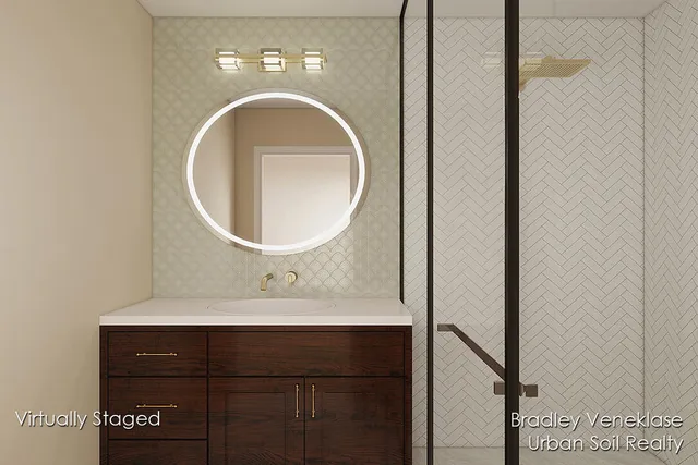 $3,490,000 | 7635 Sandy Hollow Drive Southeast, Alto, MI 49302