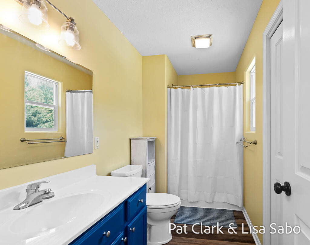 3296 Rambling Brook Road Muskegon, MI 49444 - Photo 16 of 63 3296RamblingBrookRd-47LoRes