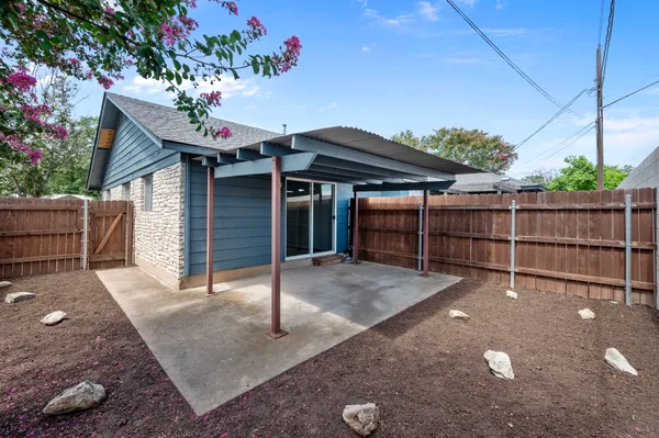 $740,000 | 2712 Thrushwood Drive, Austin, TX 78757