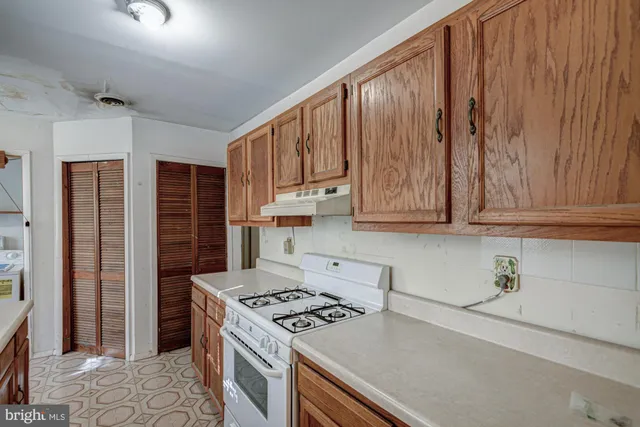 $195,000 | 321 Bassett Avenue, New Castle, DE 19720