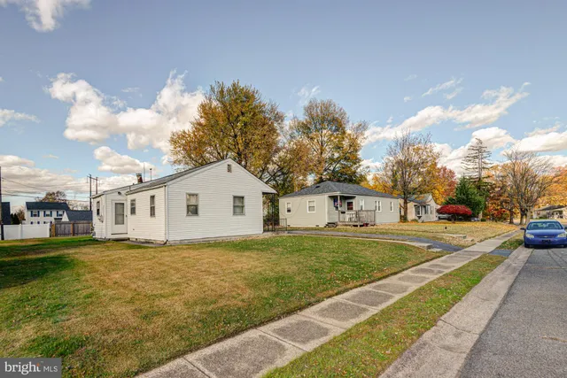 $195,000 | 321 Bassett Avenue, New Castle, DE 19720