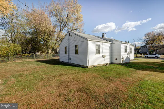 $195,000 | 321 Bassett Avenue, New Castle, DE 19720